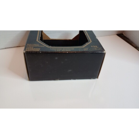 RACING CHAMPIONS INC, NASCAR LICENSED,1/64 SCALE DIE-CAST, 1993 JEFF GORDON # 24 - Picture 6 of 6